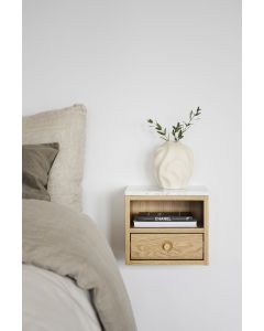 Rowico Whitmore yöpöytä, tammi