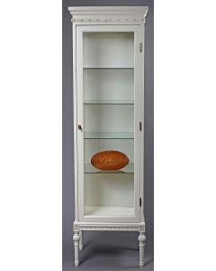 Laitala Kustavilainen Vitriini, paljon värejä