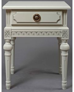 Laitala Kustavilainen Yöpöytä, paljon värejä