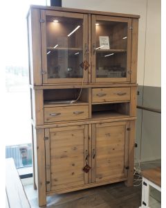 Anttiina -lakeus vitriini/senkki LA21