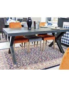 Anttiina Kalevala -ruokapöytä 180x90 cm, musta