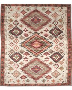 Monifa matto, eri kokoja