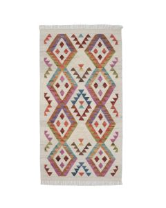 Riitta villamatto, eri kokoja