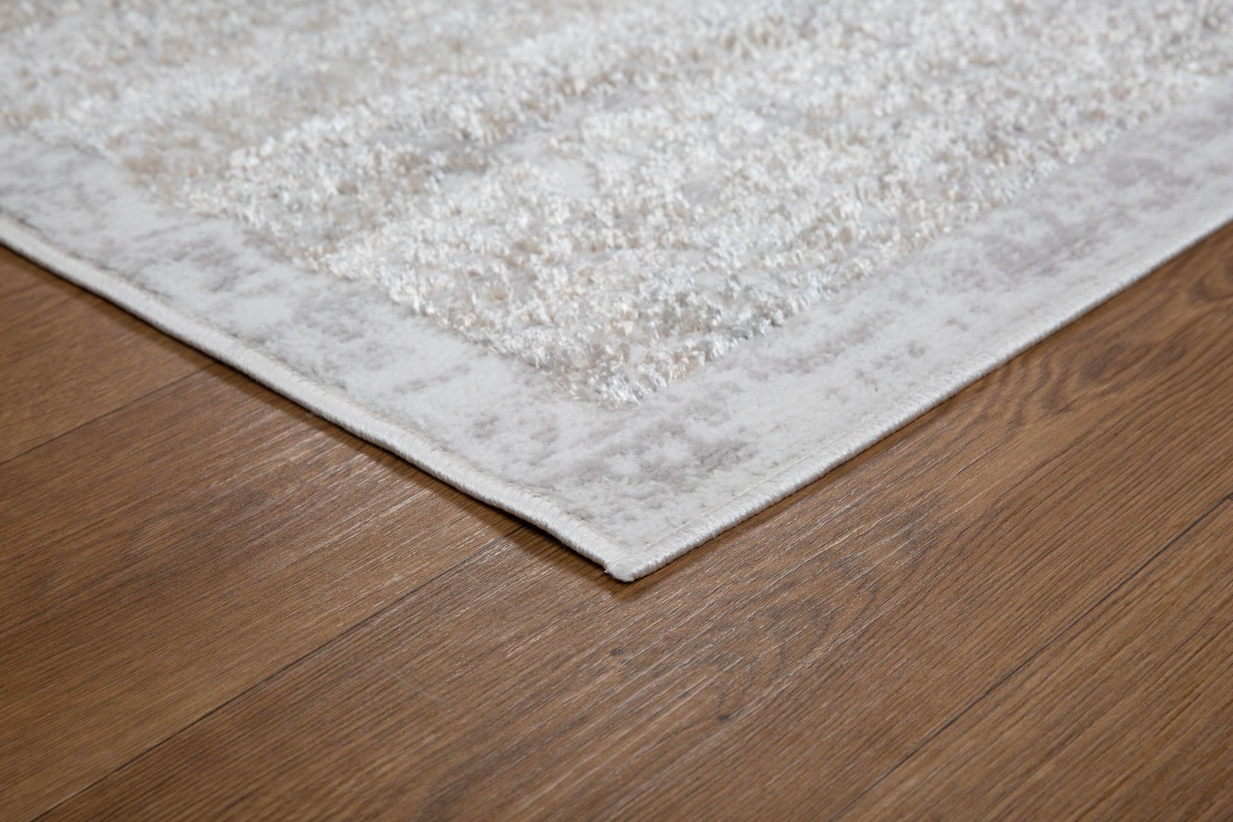 Salamanca matto Oriental, eri kokoja