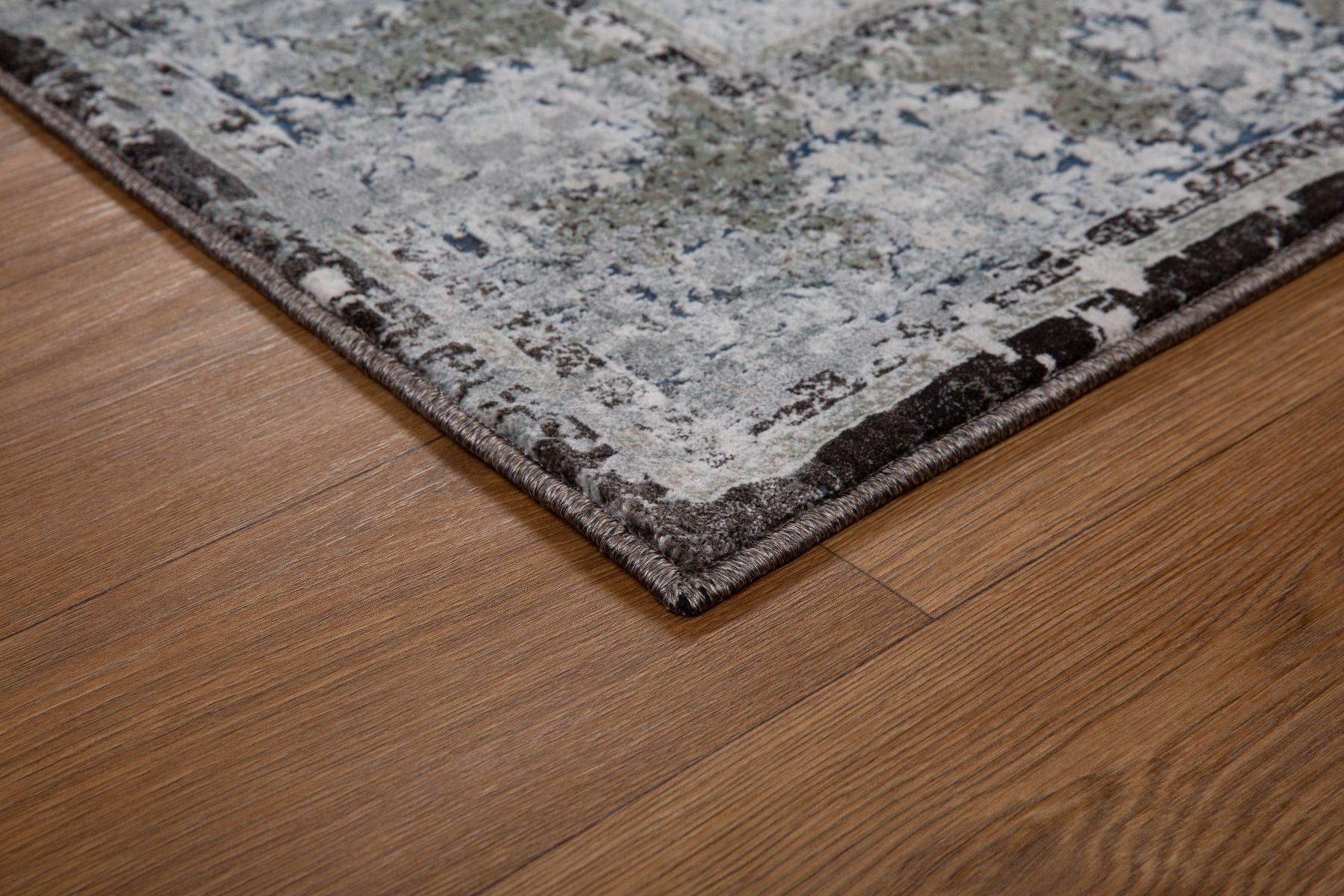 Virgo Vintage matto, eri kokoja