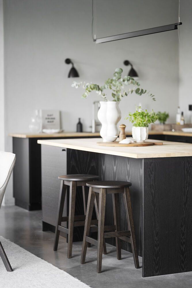 Rowico Austin baarijakkara, ruskea tammi