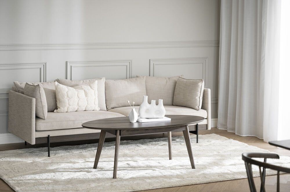 Rowico Yumi ovaali sohvapöytä, ruskea tammi