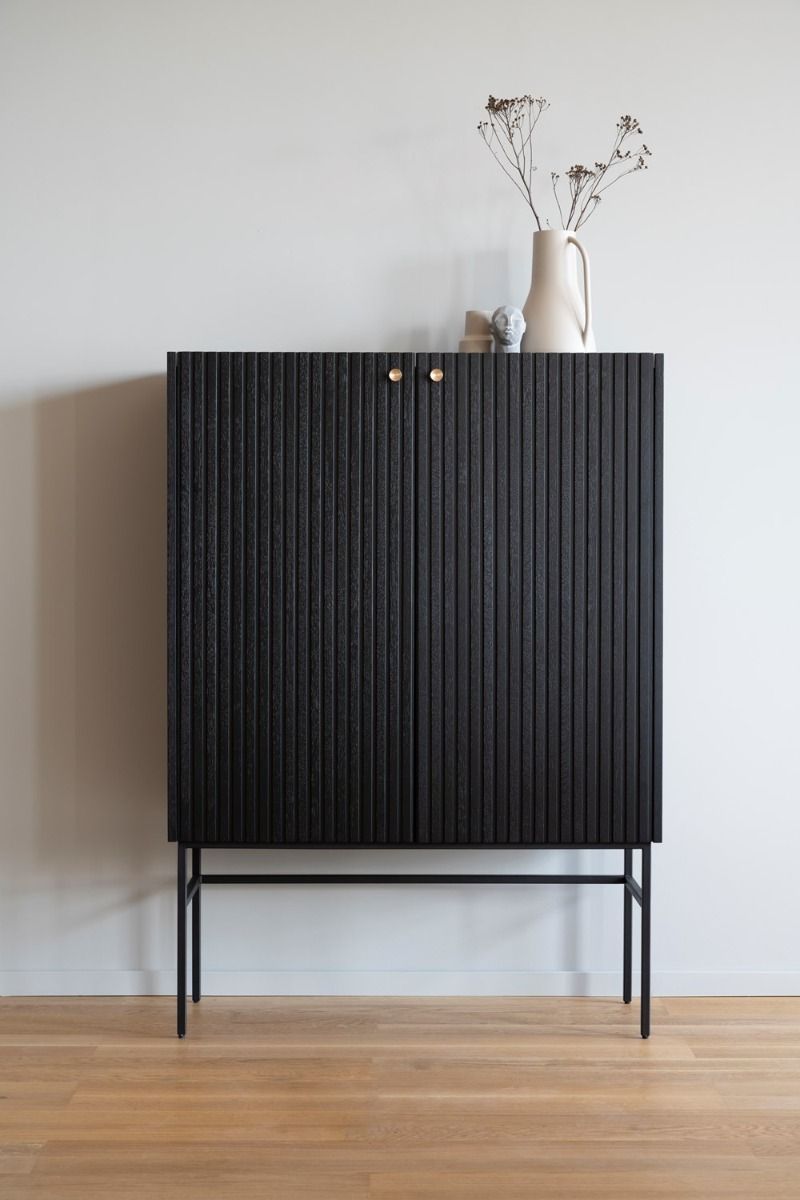 Rowico Halifax Kaappi, musta