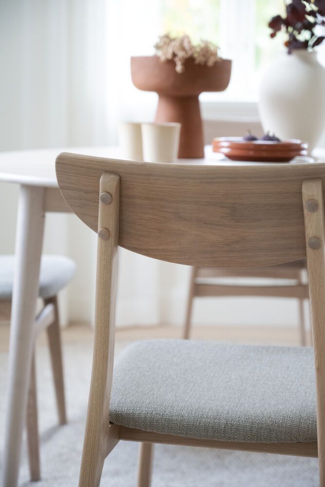 Rowico Rodham tuoli, valkopesty tammi/harmaa beige