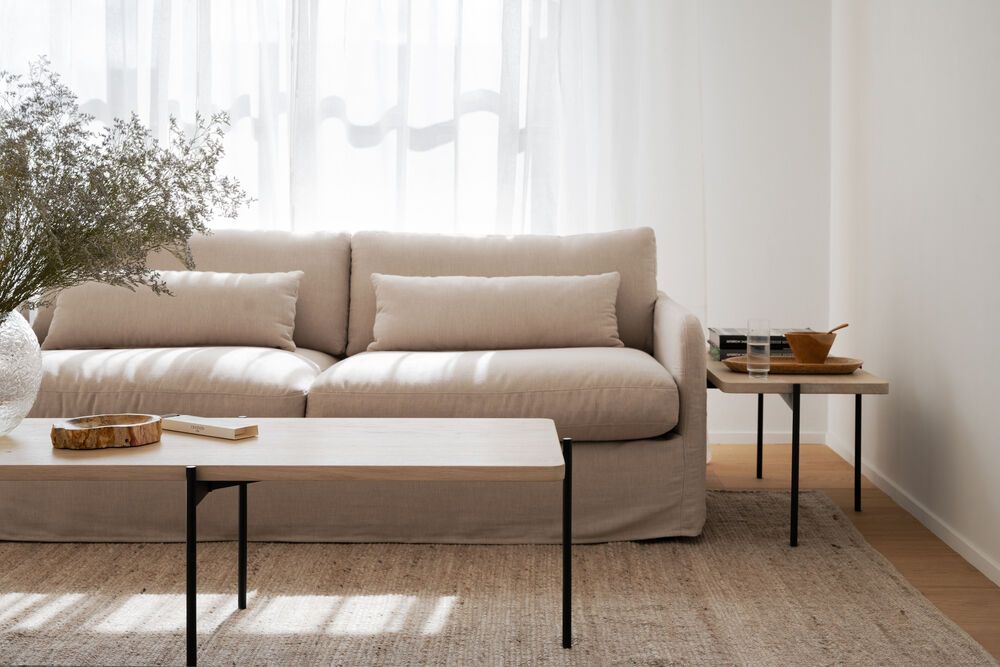 Rowico Shelton sohvapöytä 95x50, valkopesty tammi/musta