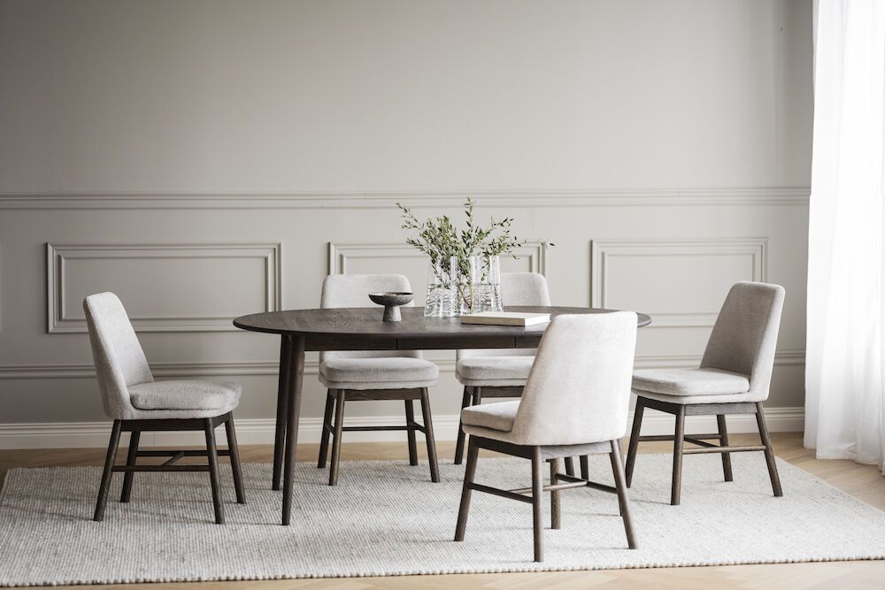 Rowico Tyler ruokapöytä ovaali 170/210cm, ruskea tammi