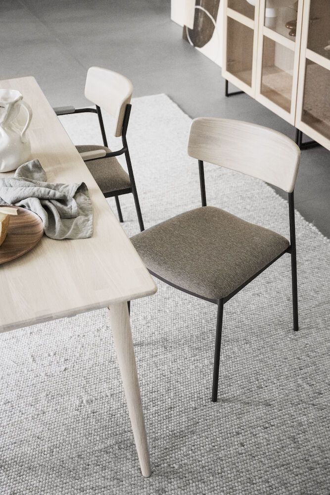 Rowico Maymont tuoli, valkopesty tammi