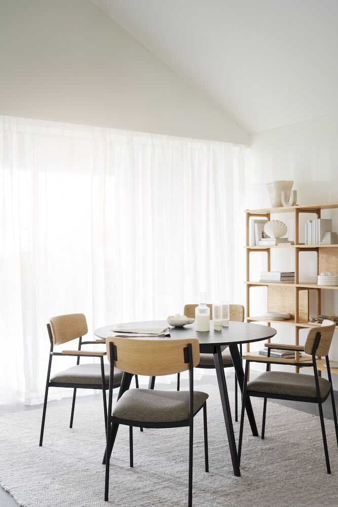 Rowico Maymont käsinojatuoli, tammi