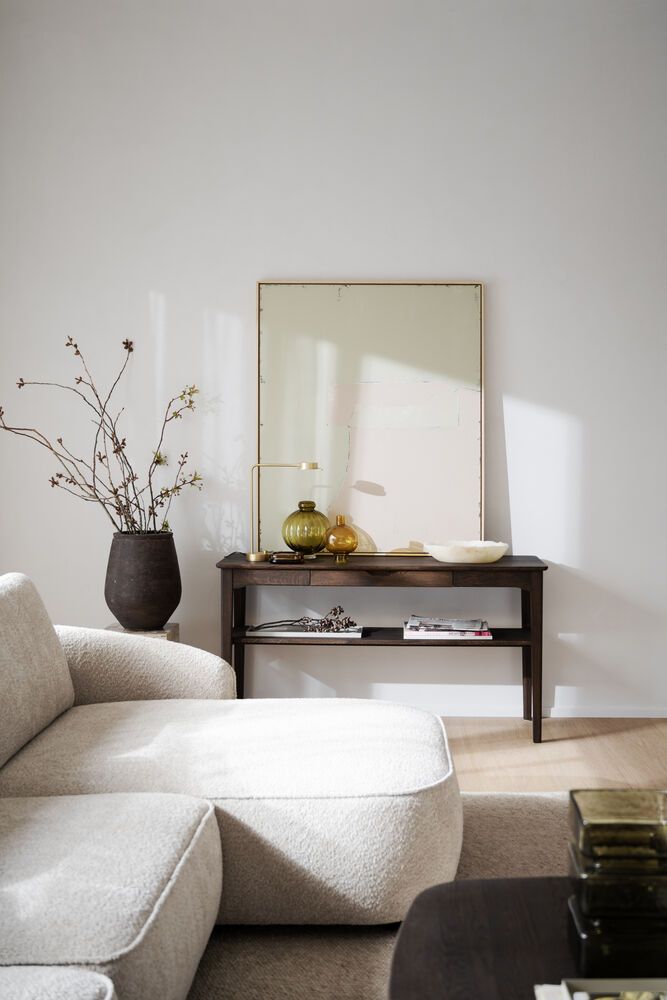 Rowico Markham konsolipöytä 140cm, ruskea tammi