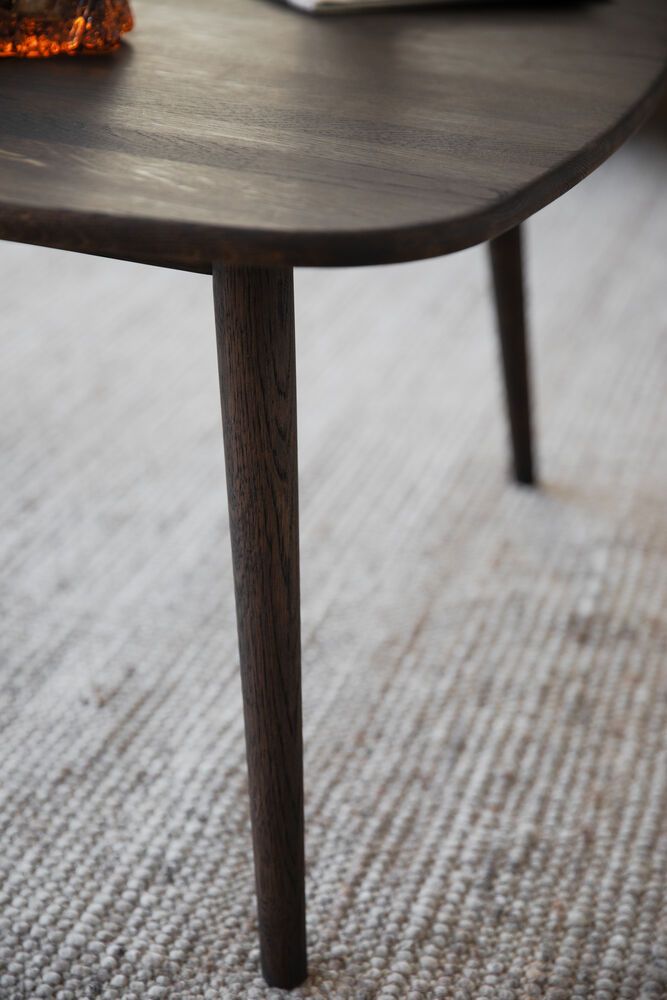 Rowico Tompkins sohvapöytä 90x90, ruskea tammi