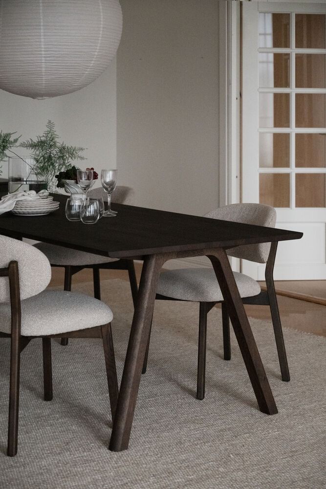 Rowico Clapperton ruokapöytä 220x95cm, ruskea