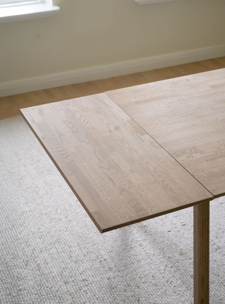 Rowico Clapperton ruokapöytä 220x95cm, vaalea tammi