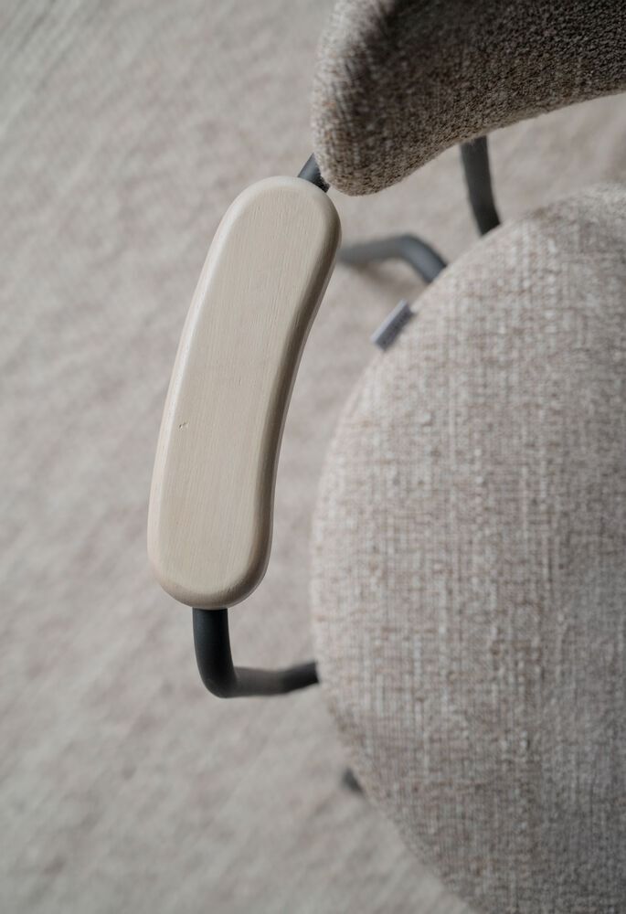 Rowico Merrick nojatuoli, beige/musta