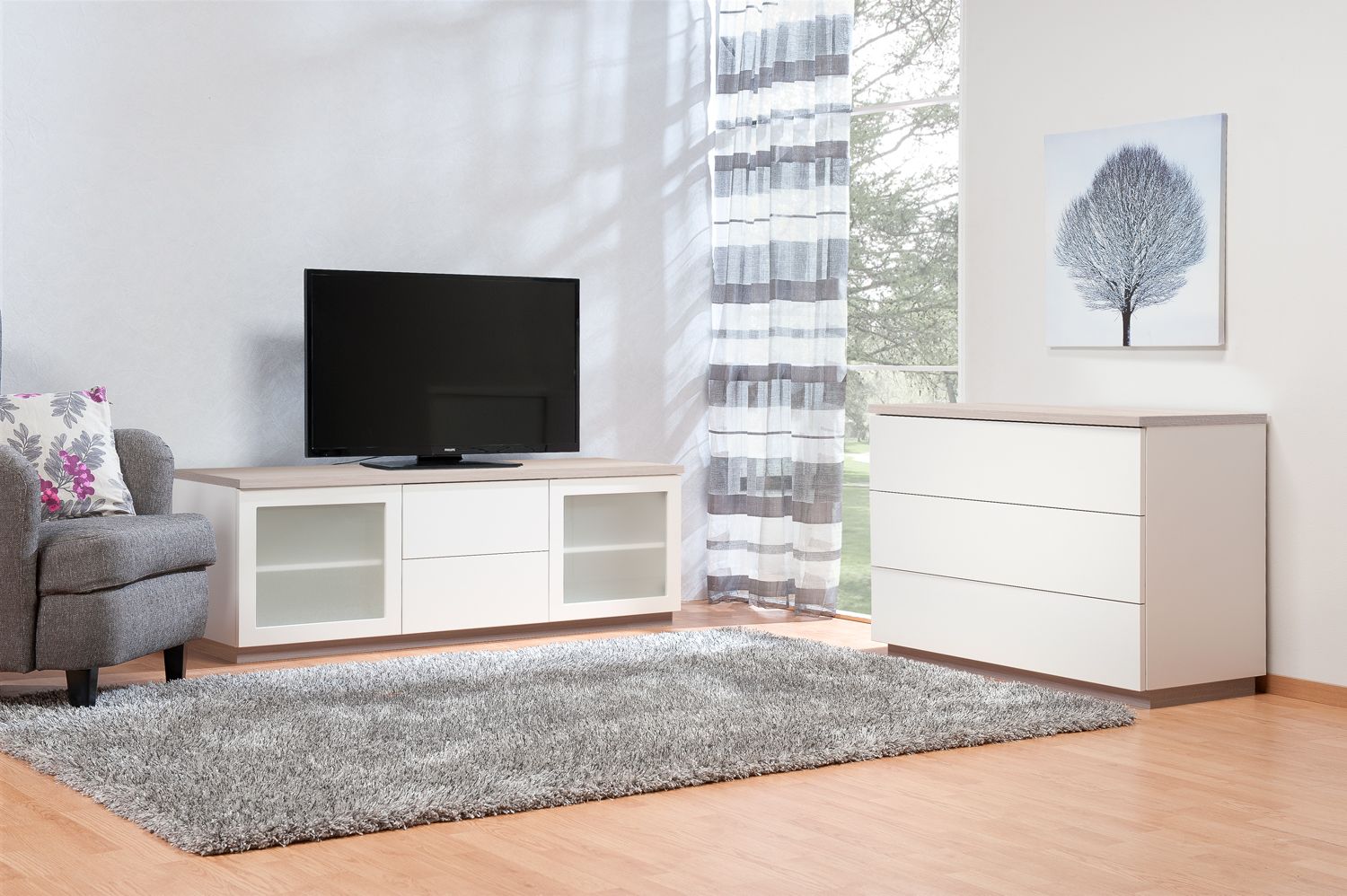 Hiipakka Anton TV-taso 150cm, lasiovilla