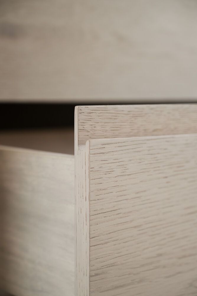 Rowico Melstone lipasto 3 -laatikolla, valkovahattu tammi