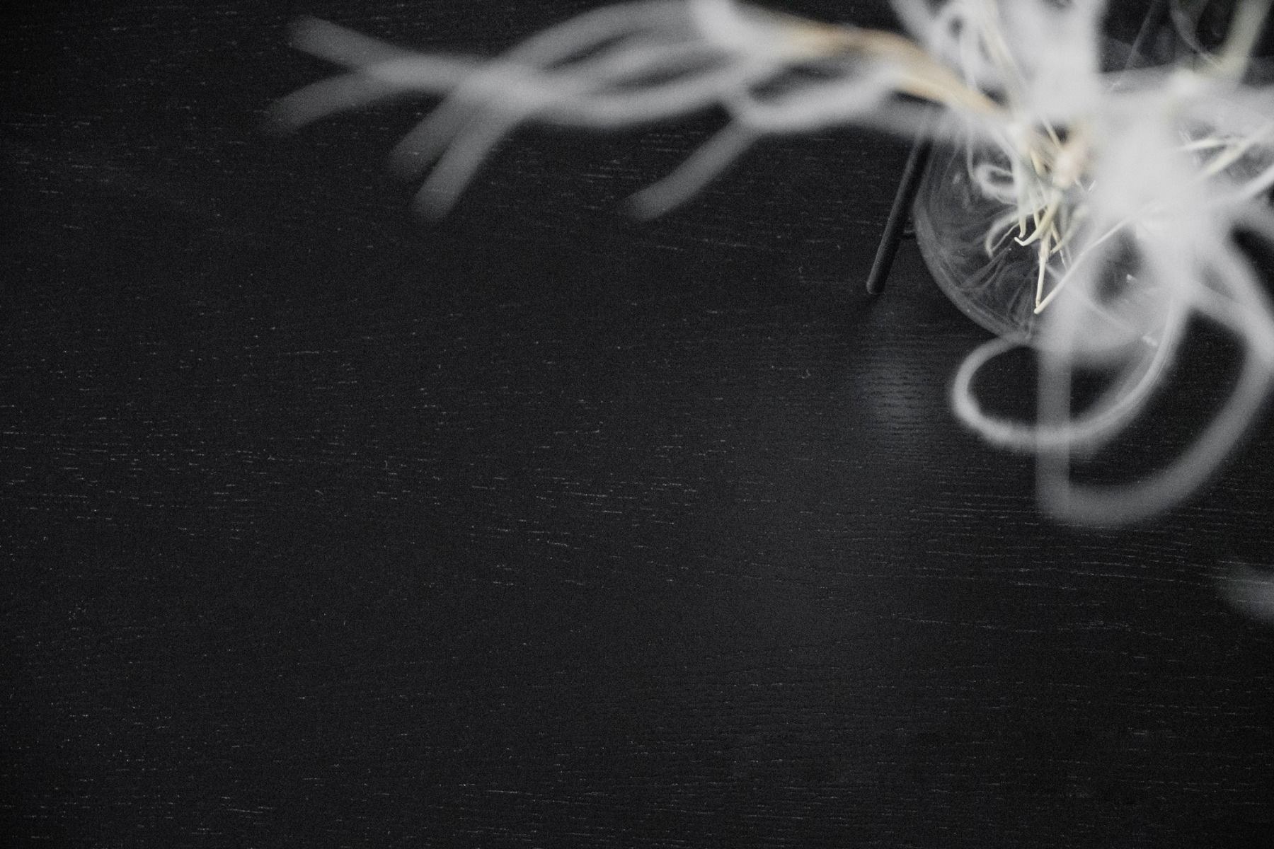 Rowico Lotta baaripöytä 90x90 cm, musta