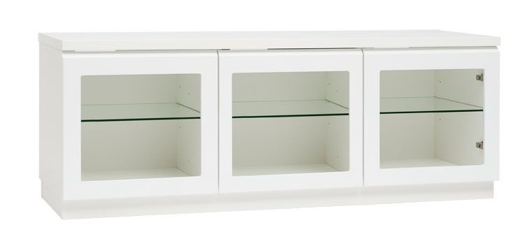 LM Ojala Line nro 9 tv-taso lasiovilla