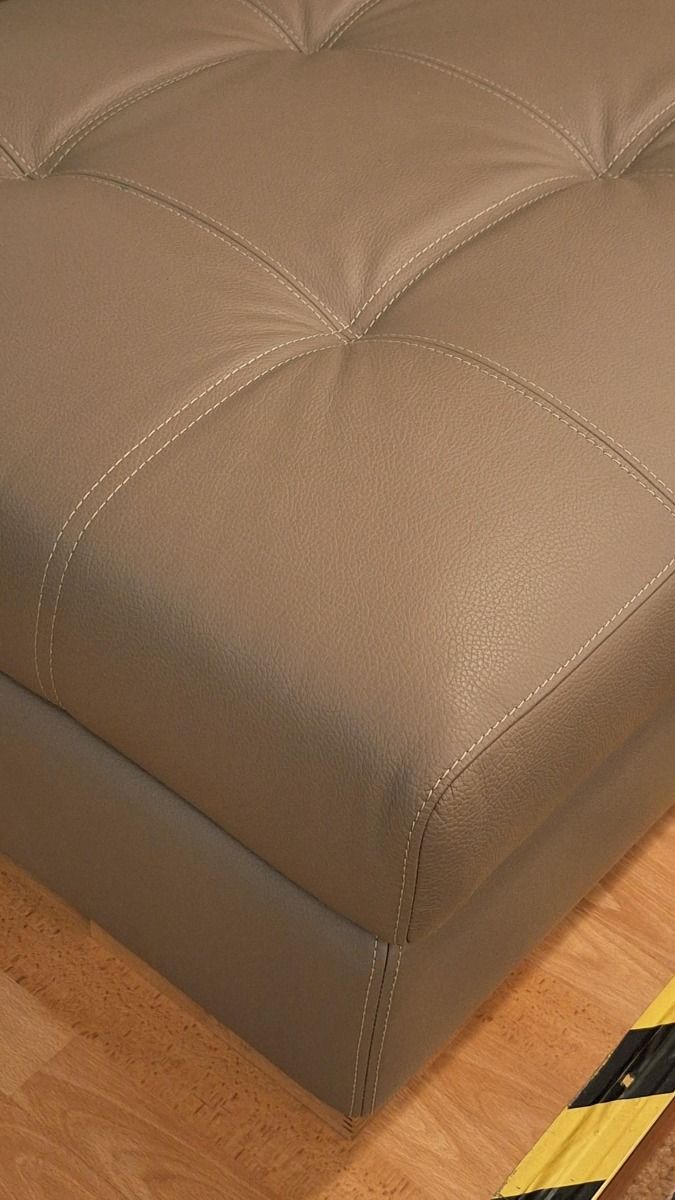 Neiser Samba iso lepotuoli + rahi, ruskeaa nahkaa