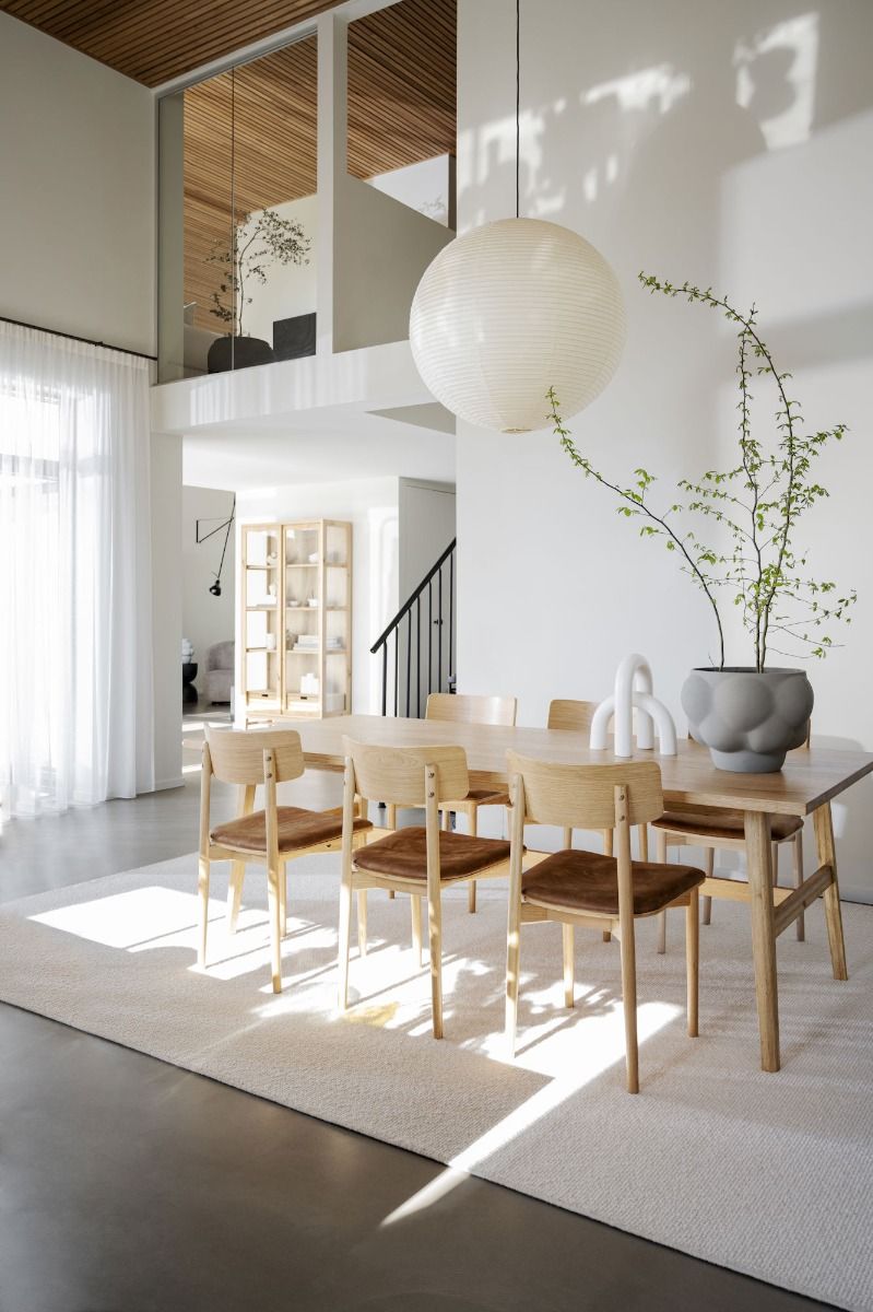 Rowico Plainfield ruokapöytä 220cm, tammi