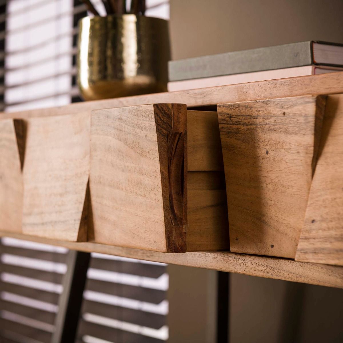 Amsterdam sivupöytä, ruskea