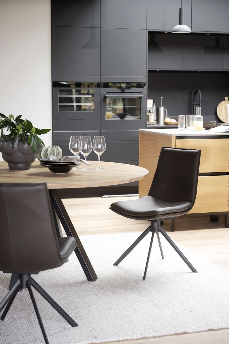 Rowico Lowell tuoli, ruskea