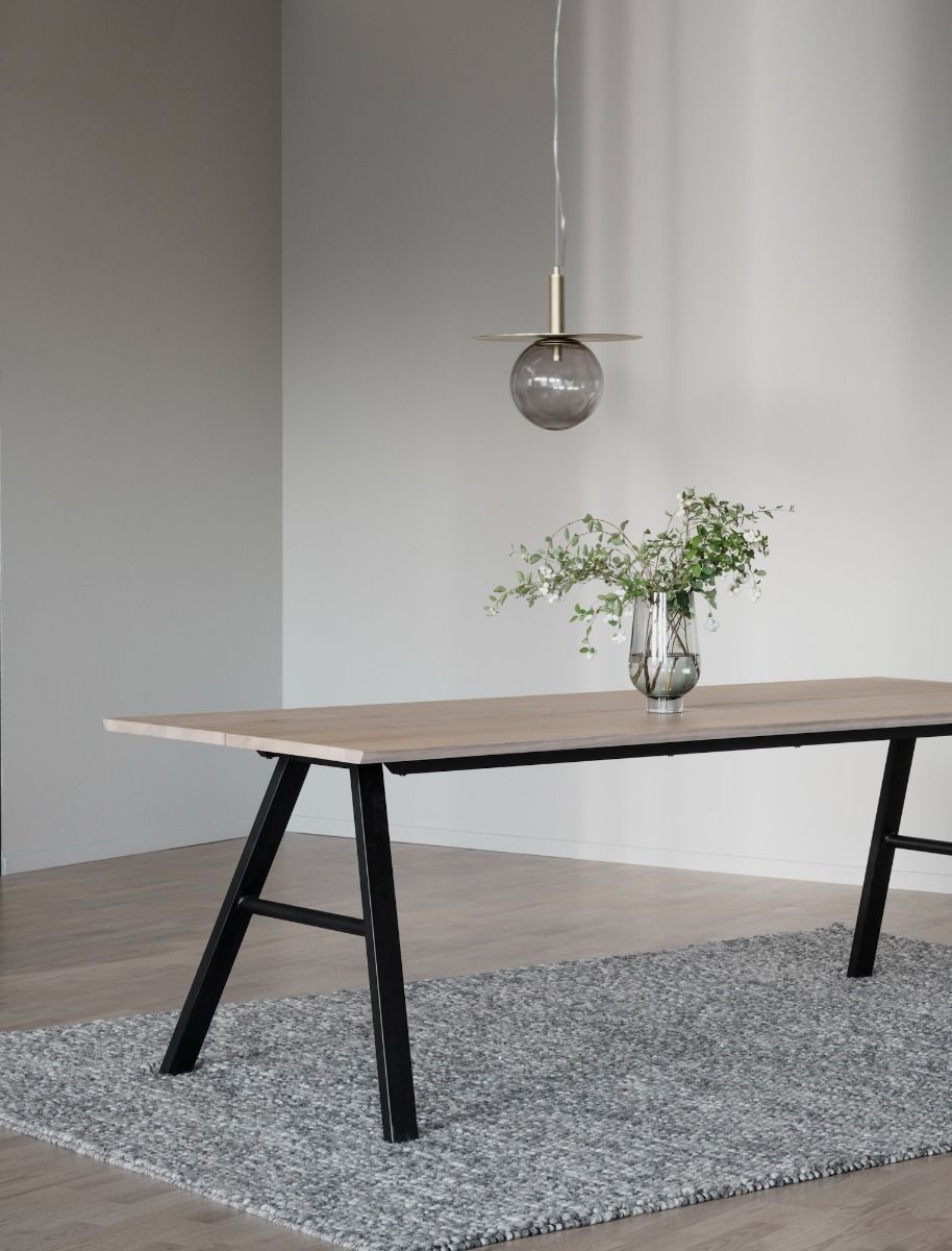 Rowico Brigham ruokapöytä 90x220cm, valkopesty