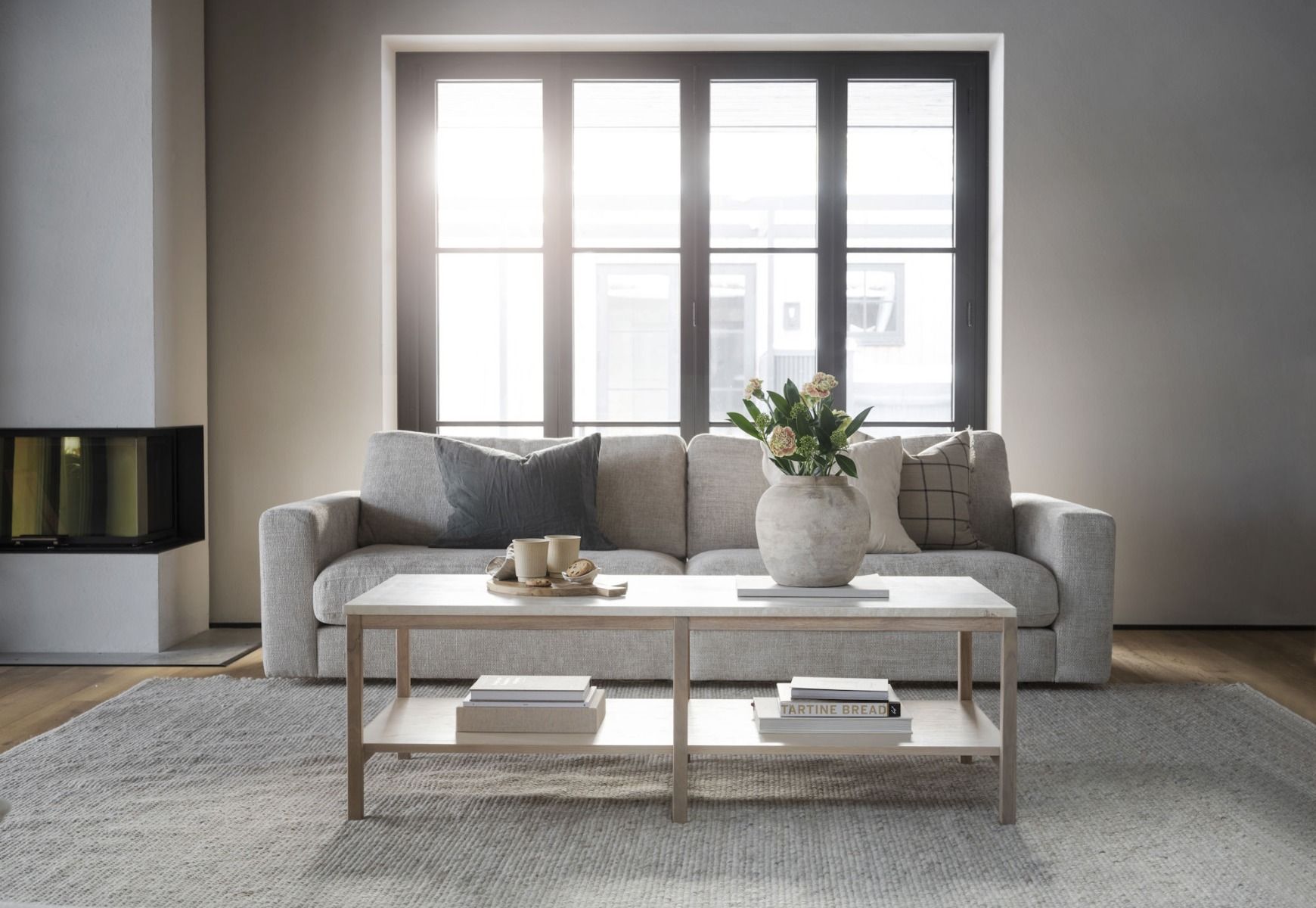 Rowico Orwel sohvapöytä, beige/valkopesty