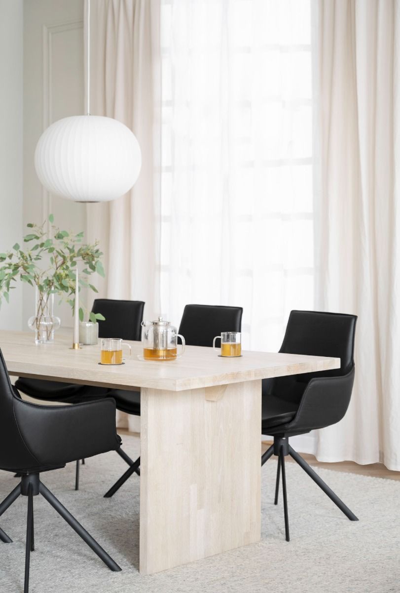 Rowico Emmett-ruokapöytä, valkopesty