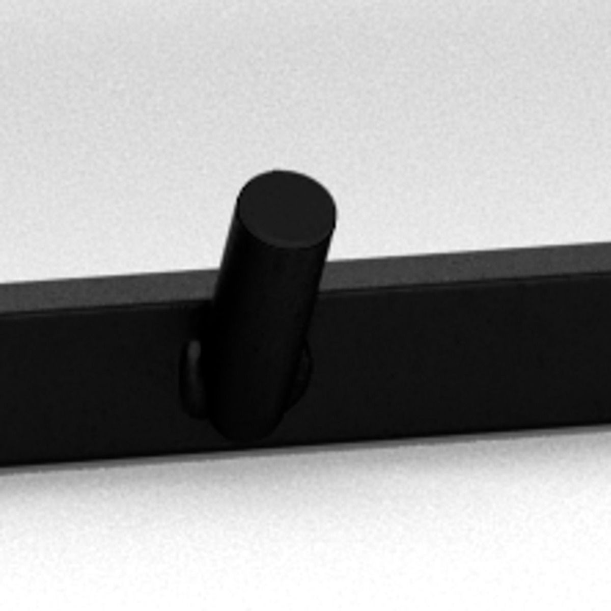 Seaford seinänaulakko musta 77 cm