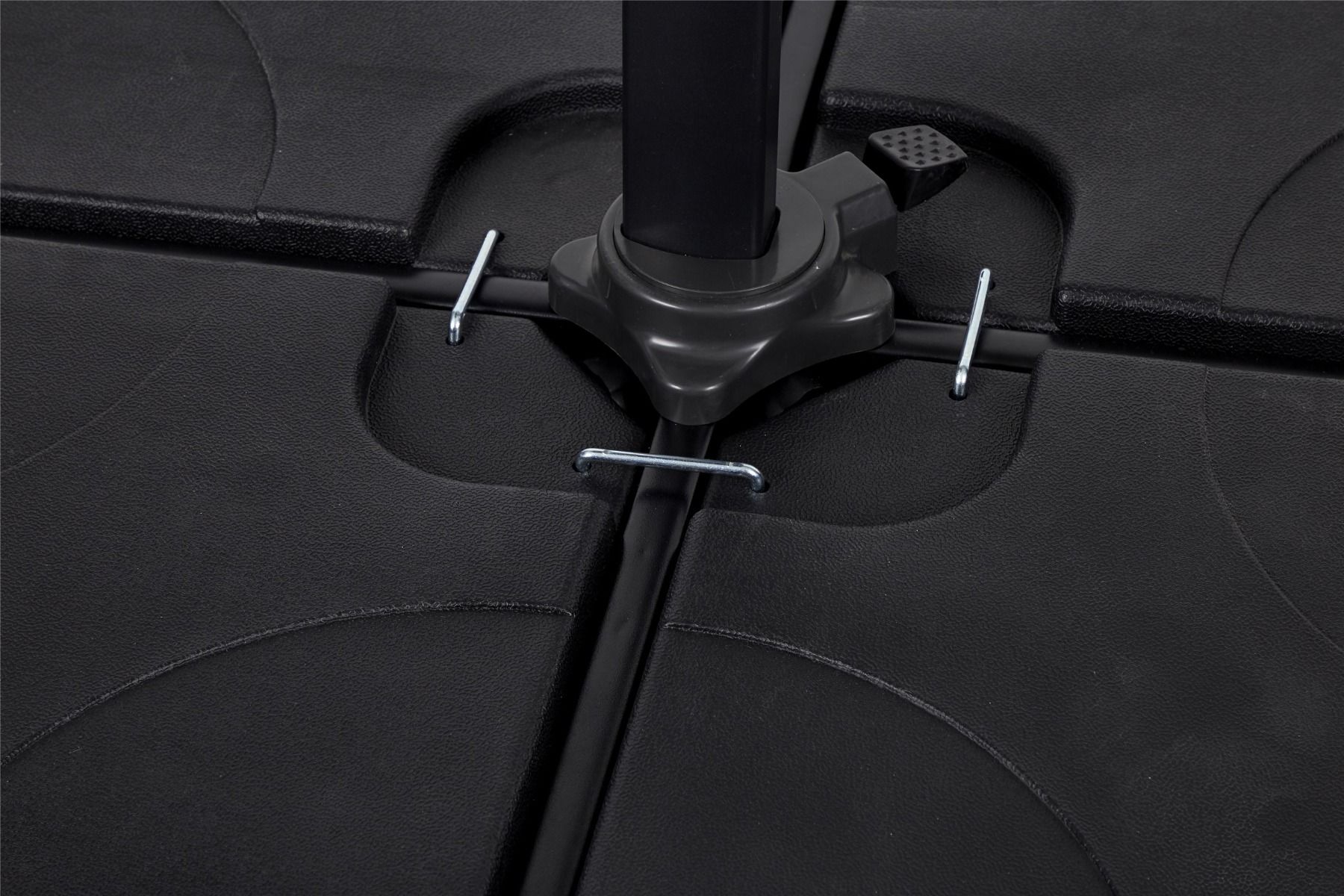 Base riippuvan aurinkovarjon täytettävät painot