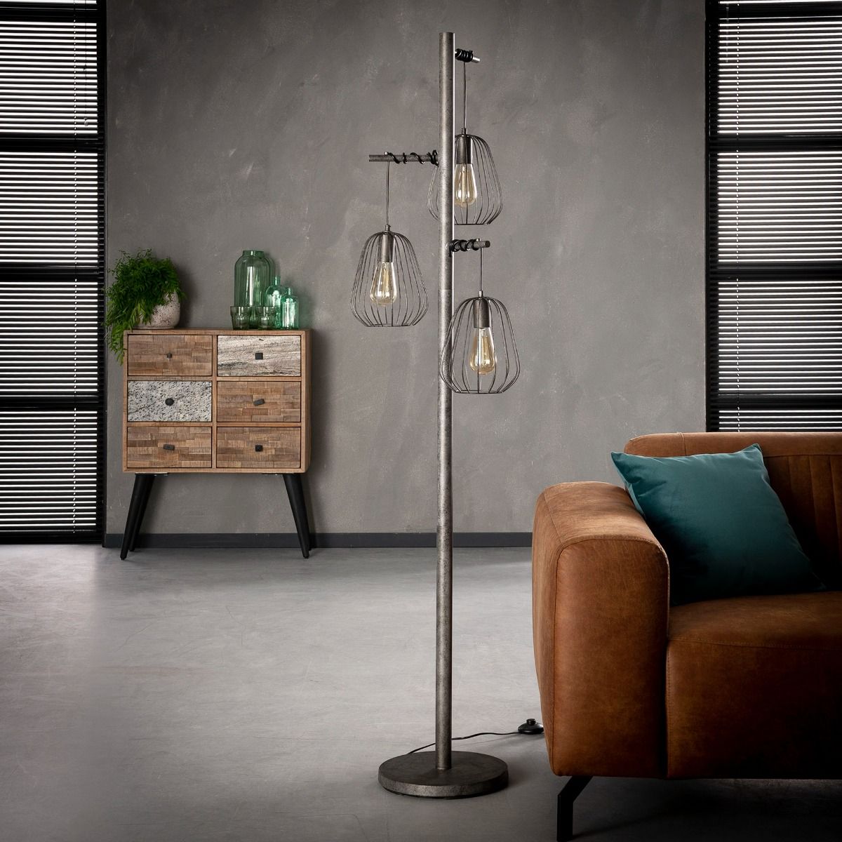 Amsterdam 3-os. lattiavalaisin