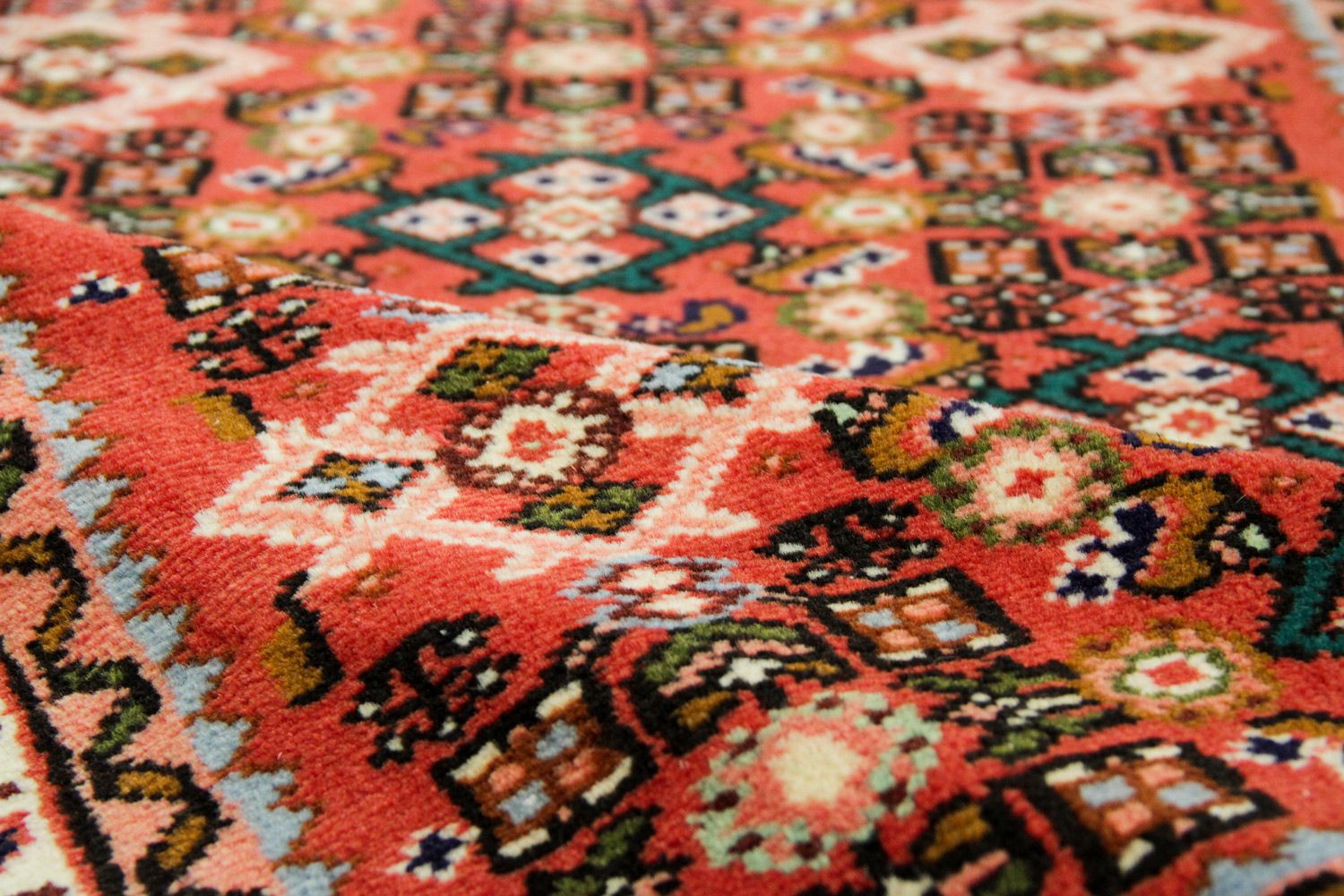 Hosseinabad Red matto, 82x302 cm