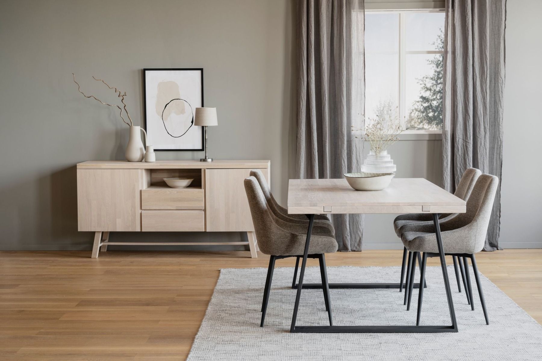 Rowico Brooklyn-senkki, valkopesty tammi