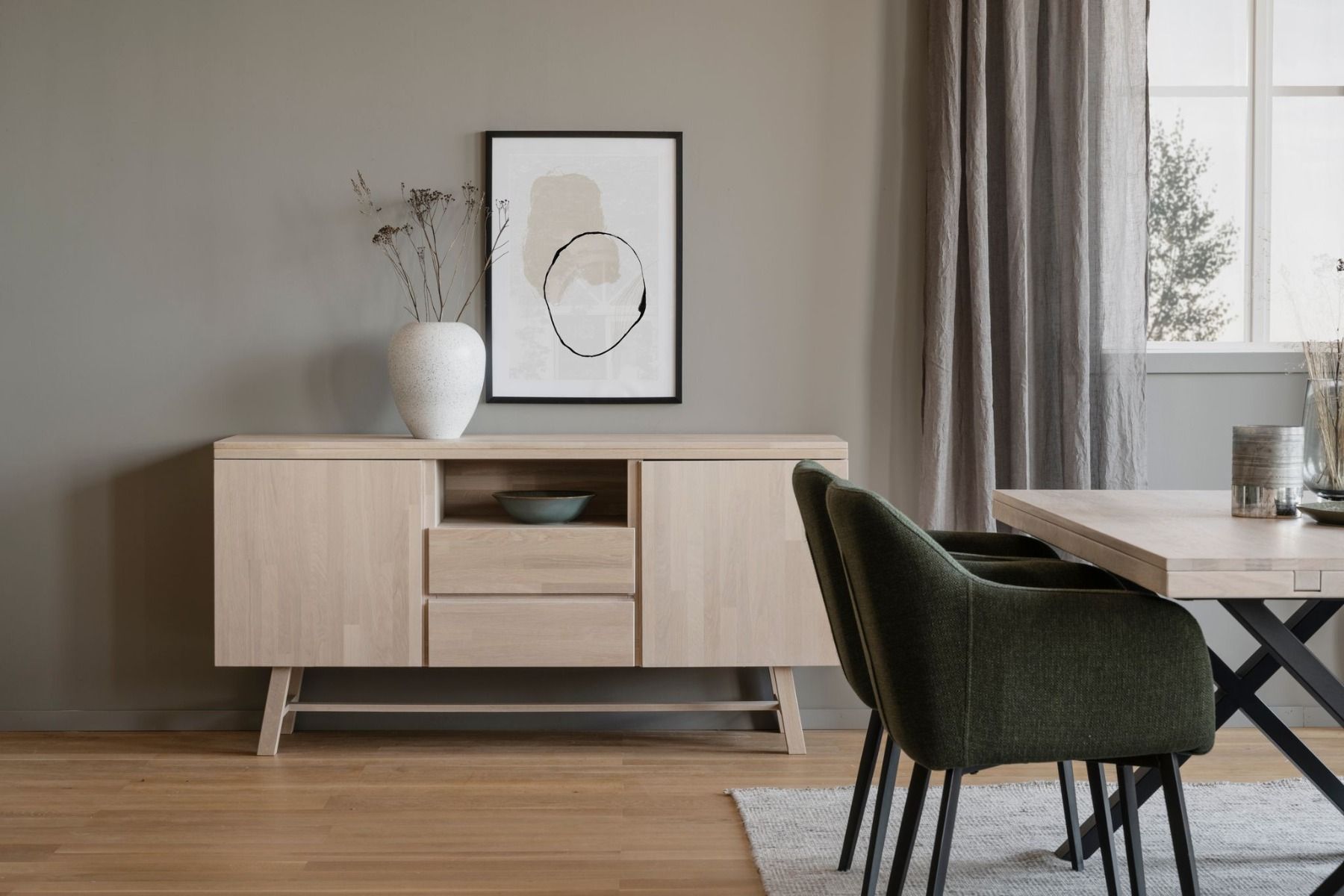 Rowico Brooklyn-senkki, valkopesty tammi