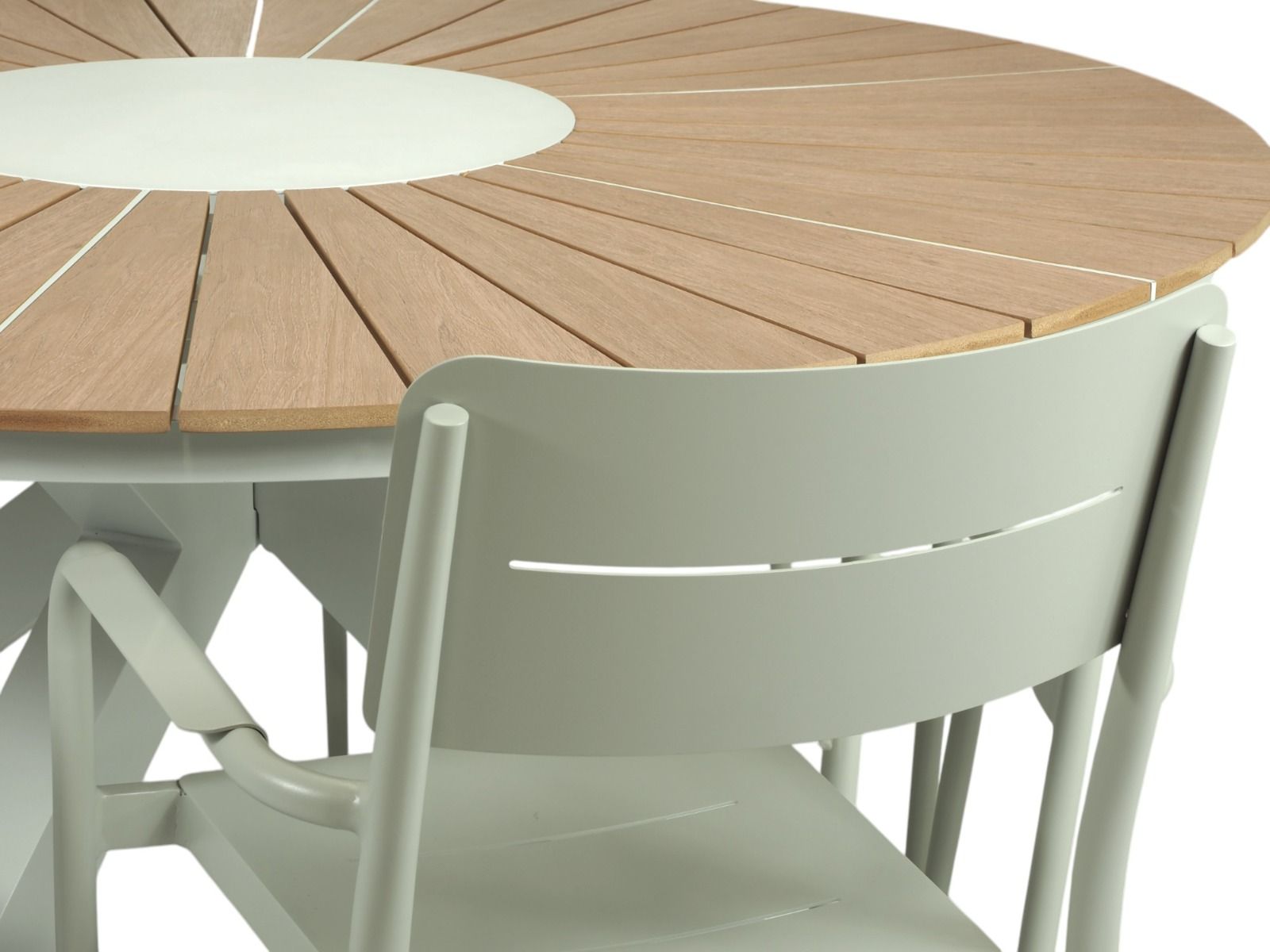 Alanya pyöreä terassipöytä + 6 Togo tuolia, kitti