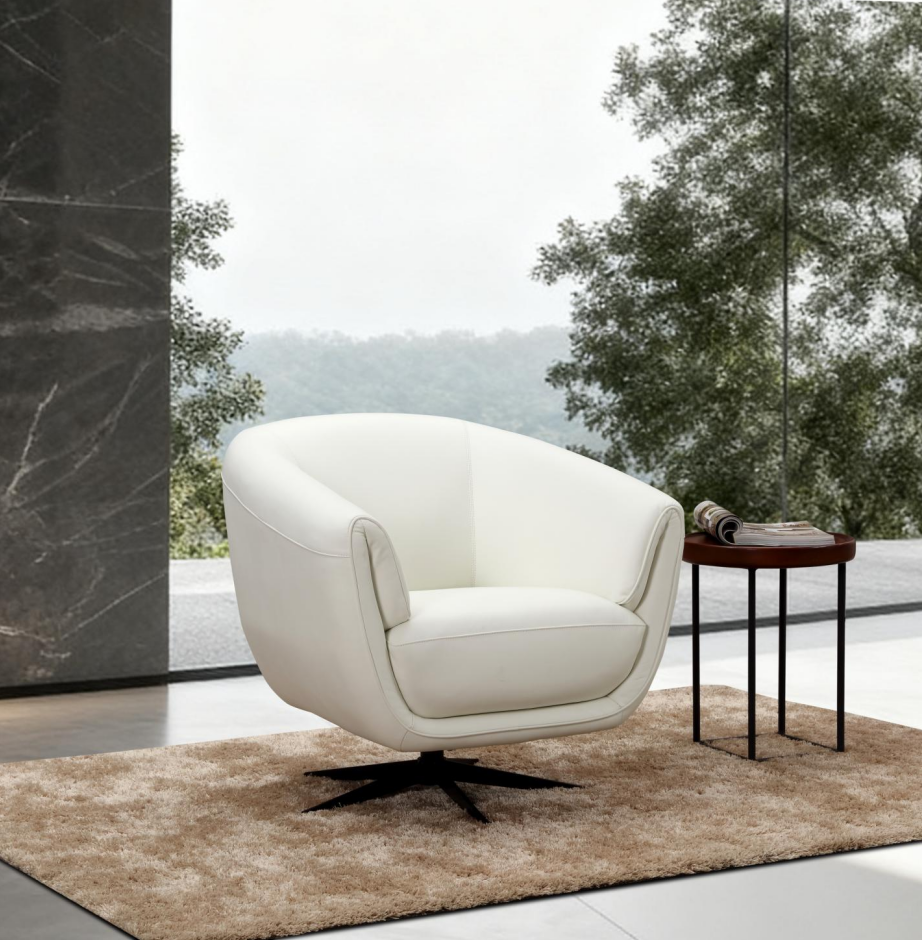 Alfa nojatuoli pyörivä valkoisella nahkaverhoilulla