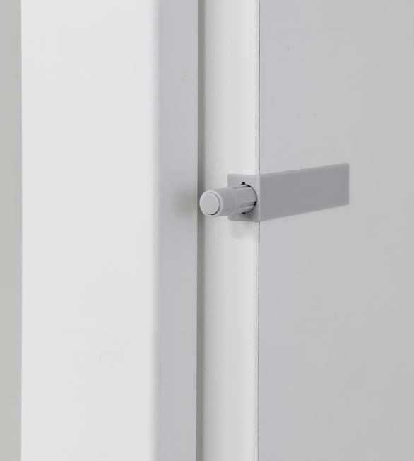 Hiipakka Anton vitriini 100 cm umpiovilla