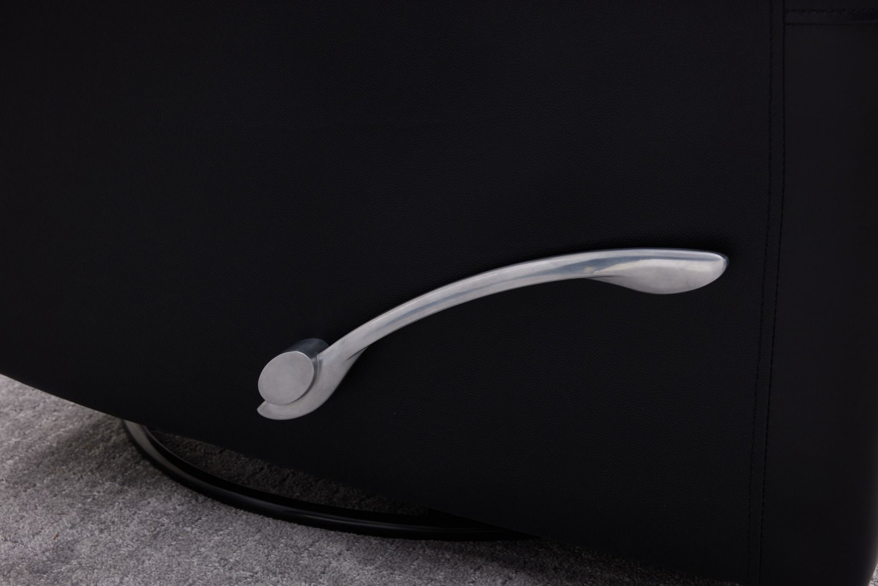 Atlanta mekanismituoli, musta nahka