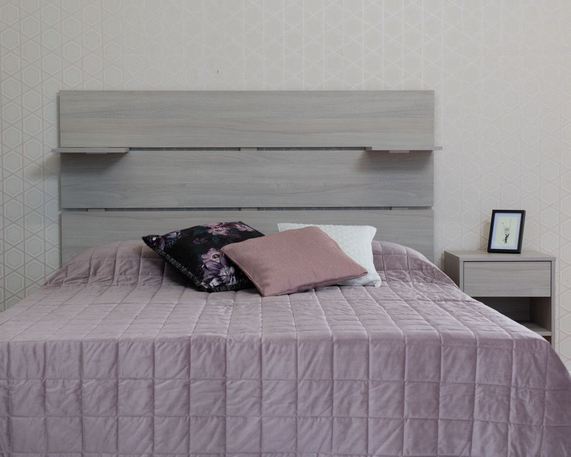 Hiipakka Black 125 cm sängynpääty, eri värejä