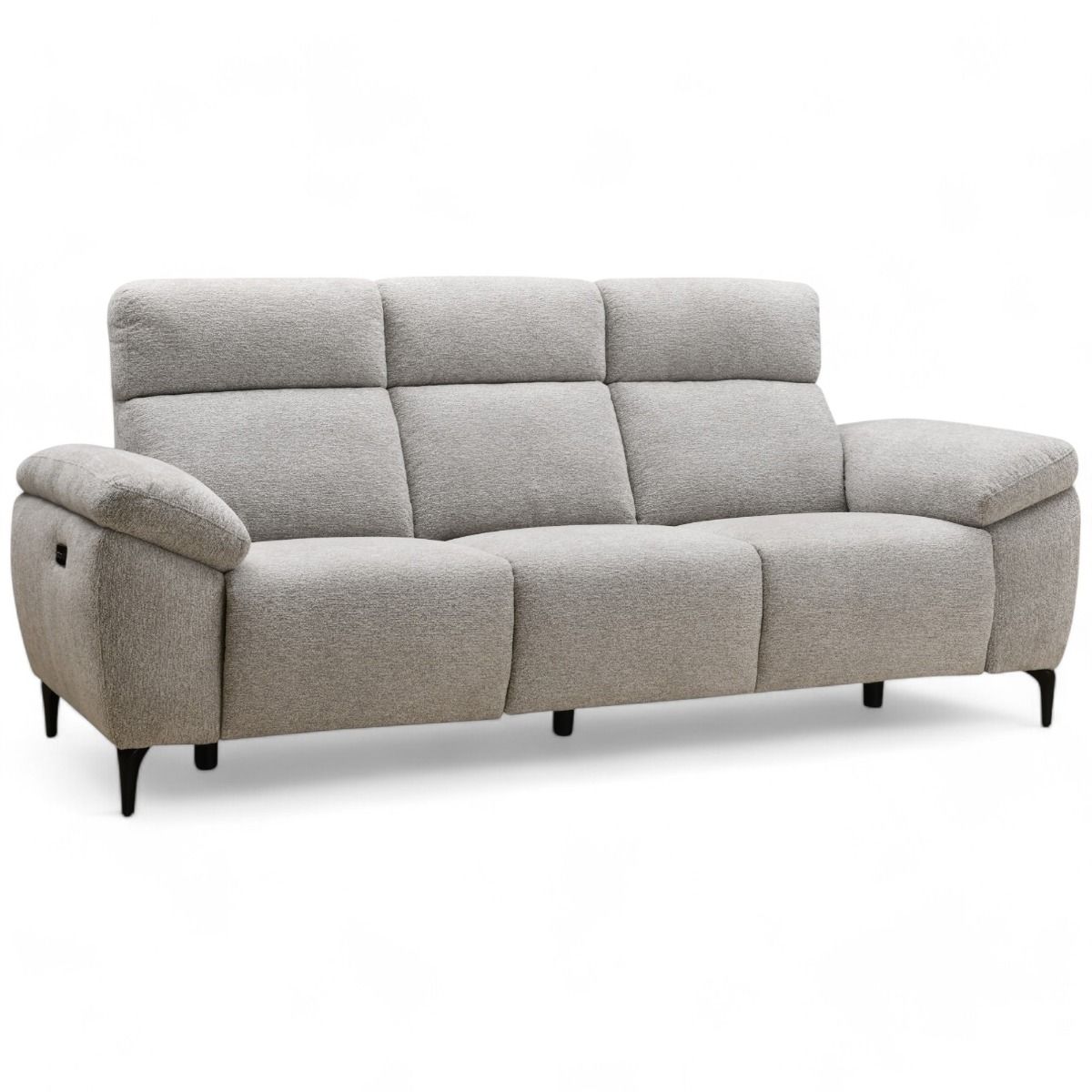 Vaalea sohva mekanismeilla kolmelle