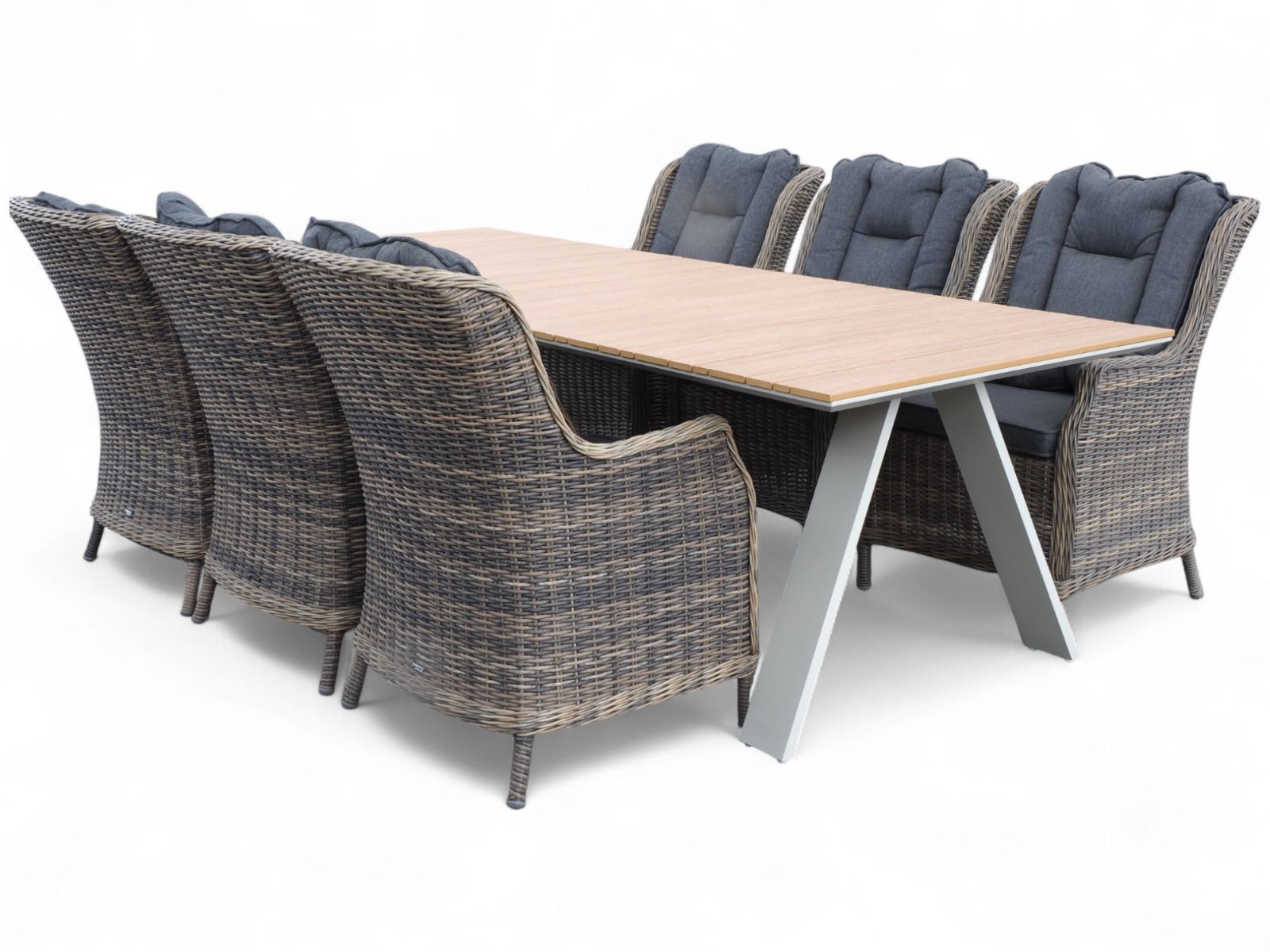 Cannes ruokaryhmä kuudelle ulos