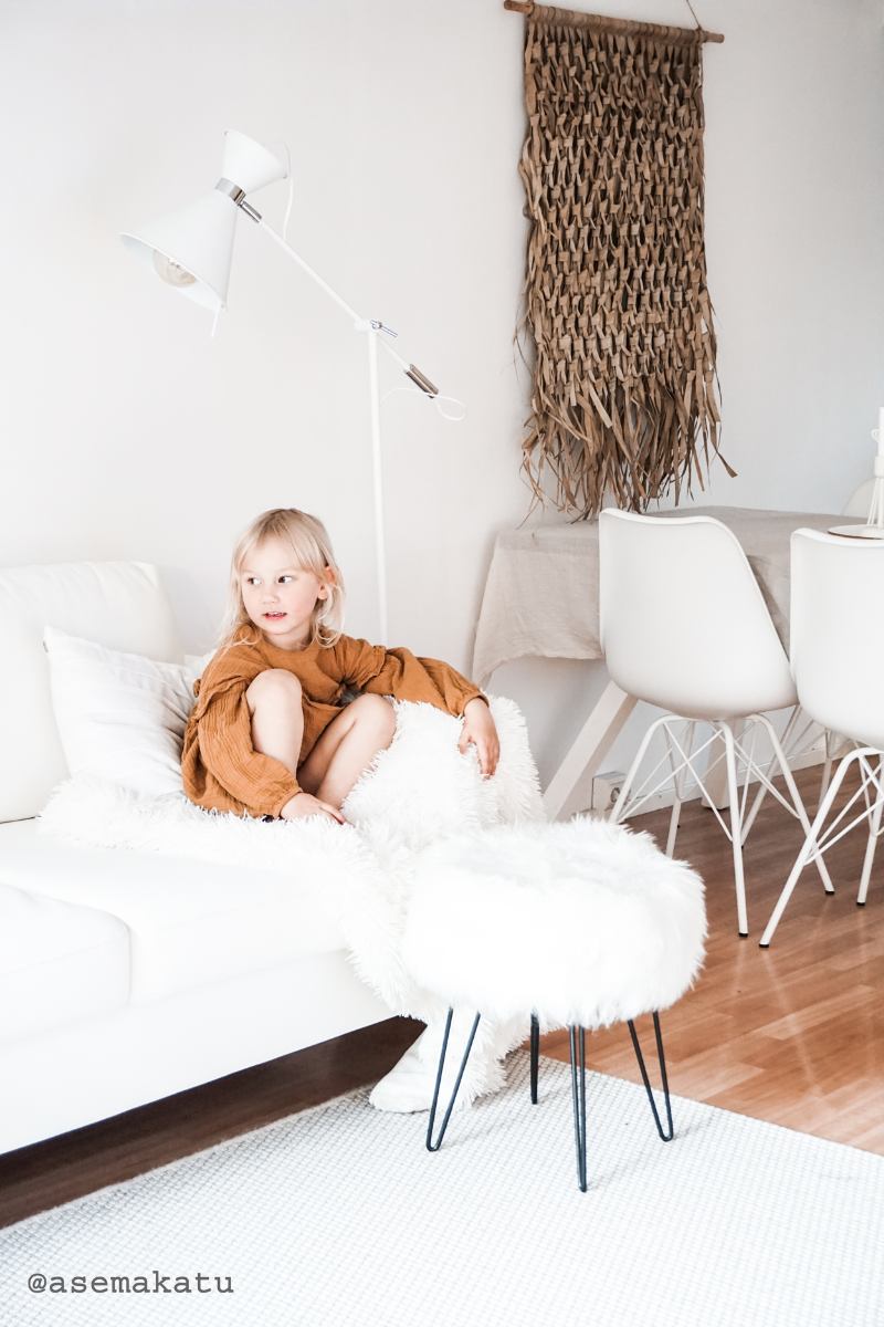 Channel lattiavalaisin