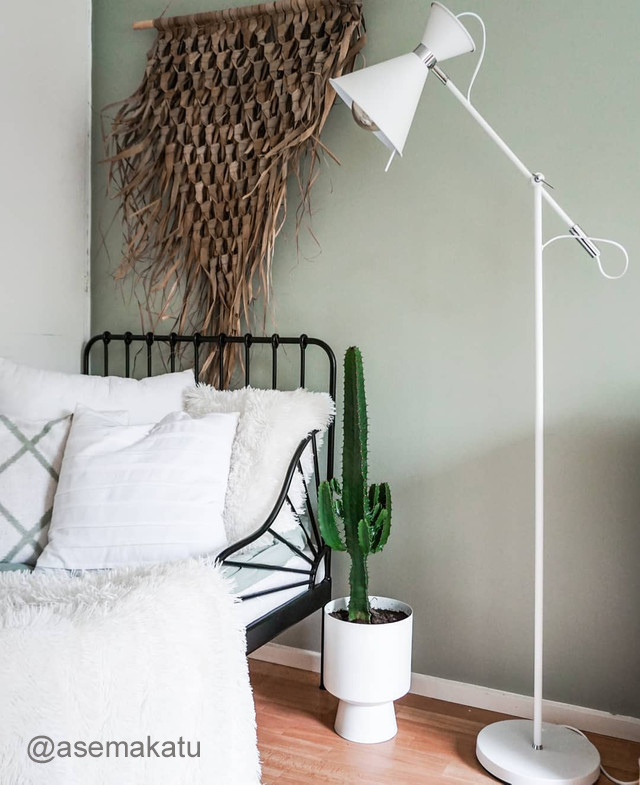 Channel lattiavalaisin