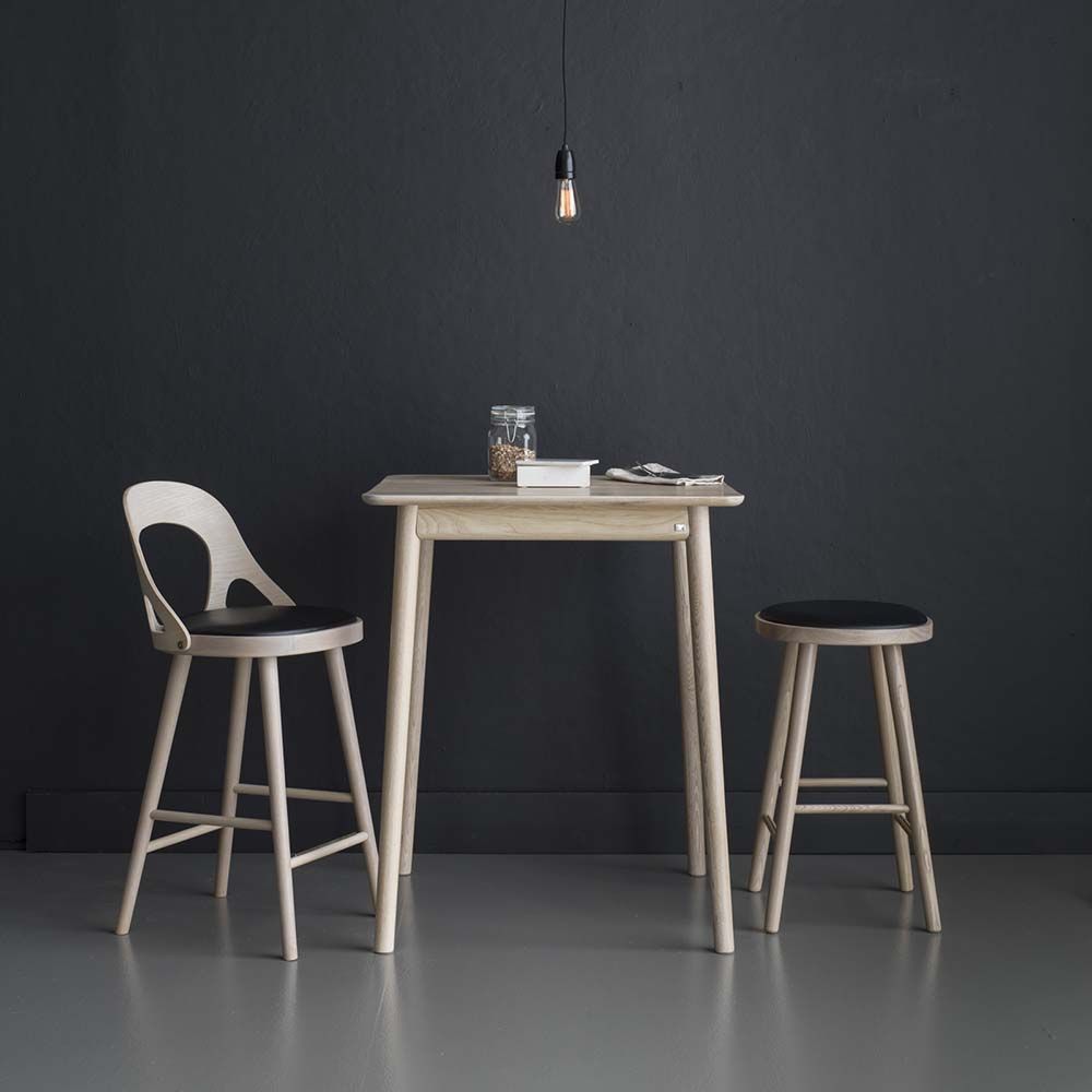 Hans K Colibri baarijakkara 63cm, valkolakattu