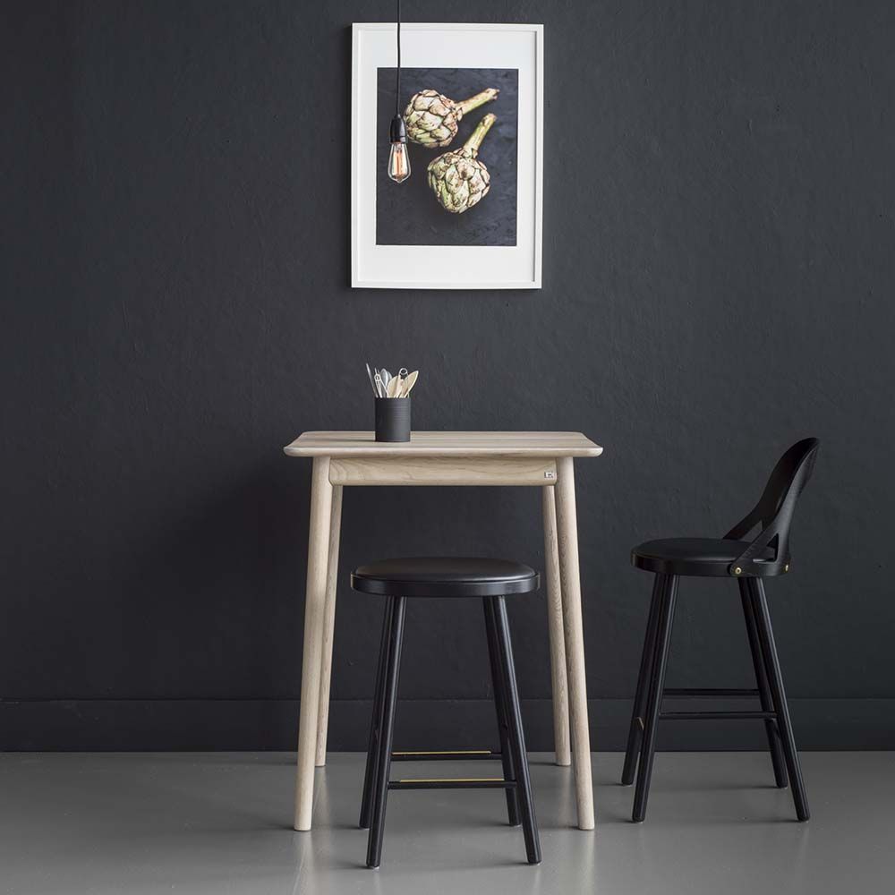 Hans K Colibri baarituoli 63cm, musta